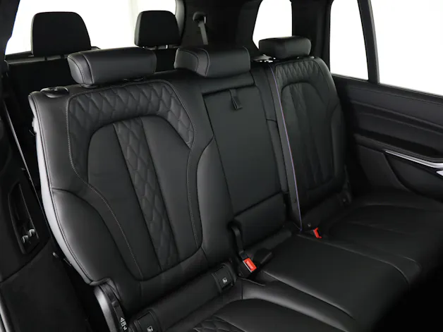 BMW X7 M60i