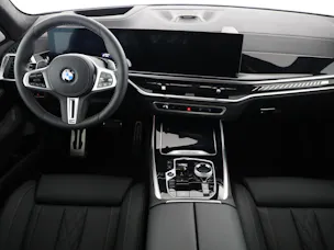 BMW X7 M60i