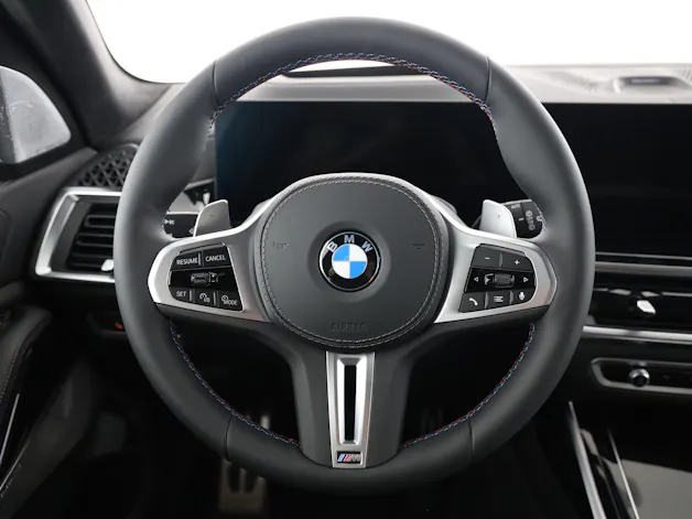 BMW X7 M60i