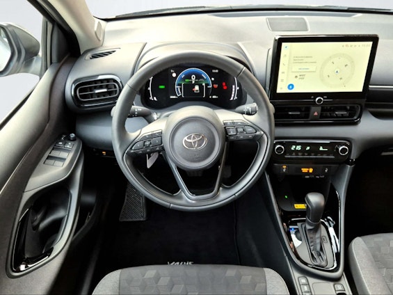 Vehicle image 8 Vehicle image 8