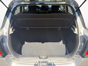https://vehicle.imgix.net/4167351/3e48a6d6-7b35-4235-9b13-6ac832400c6a.jpg