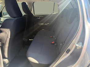 https://vehicle.imgix.net/4167351/686b2af9-0780-41e8-8190-2bb74161b8af.jpg