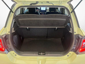 Fahrzeugbild SUZUKI Swift 1.2 Sakura Top Hybrid