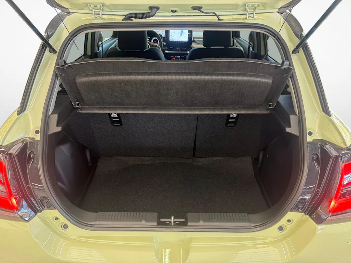 Fahrzeugbild SUZUKI SWIFT