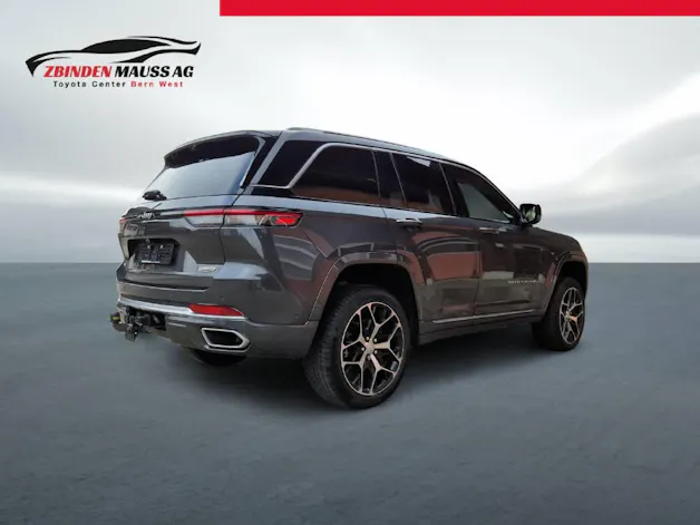Jeep 5.7 HEMI V8 Summit Reserve
