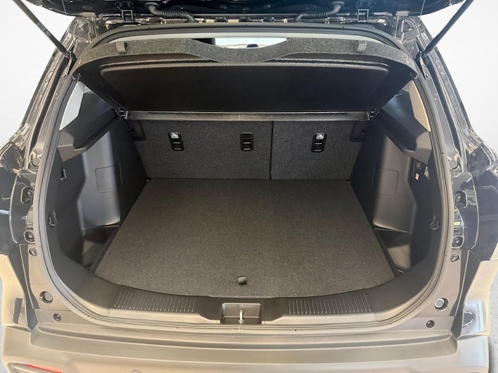 Vehicle image SUZUKI S-CROSS