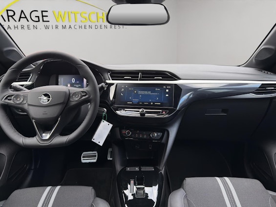 Vehicle image 18 Vehicle image 18