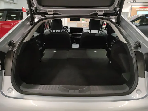 Toyota Prius 2.0 Plug-In-Hybrid Premium