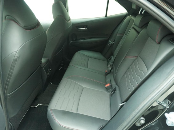 Vehicle image 9 Vehicle image 9