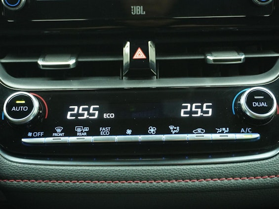 Vehicle image 12 Vehicle image 12