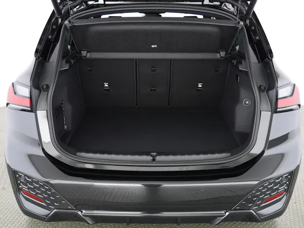 BMW 230e xDrive paddles Active Tourer