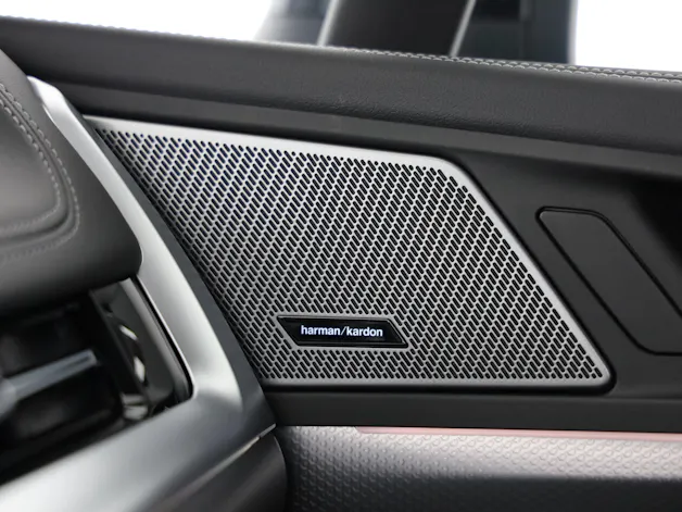 BMW 230e xDrive paddles Active Tourer