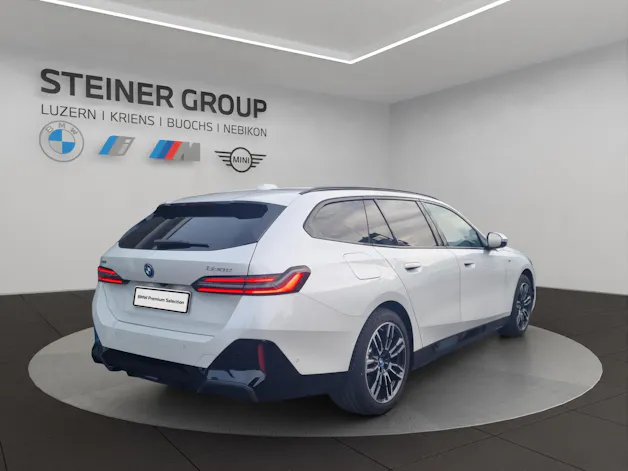 BMW 530e xDrive M Sport Pro Steptronic