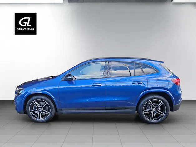 Mercedes-Benz GLA 200 Night Star 7G-D