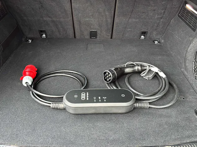 Audi Q5 Sportback 50 TFSI e PHEV S line quattro S-tronic Daytonagrau Perleffekt
