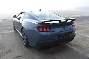 Ford Mustang Fastback 5.0 V8 Dark Horse Automat