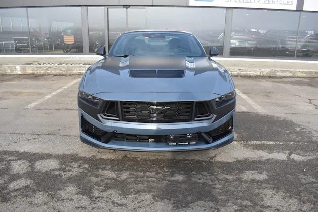 Ford Mustang Fastback 5.0 V8 Dark Horse Automat