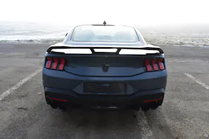 Ford Mustang Fastback 5.0 V8 Dark Horse Automat