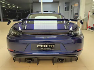 Porsche 718 Cayman GT4
