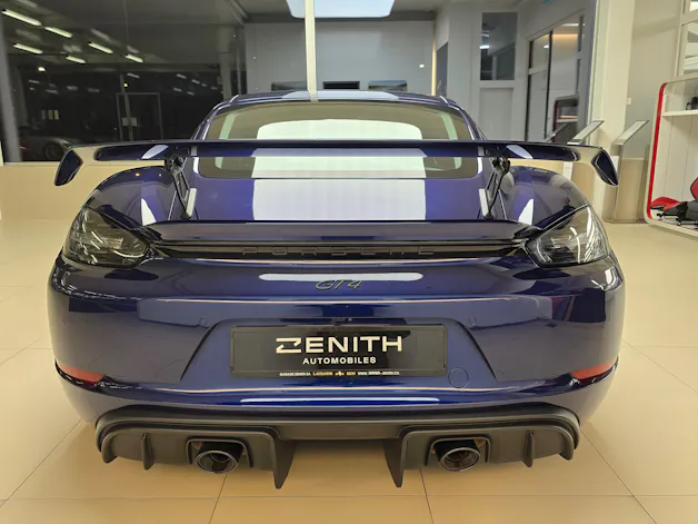 Porsche 718 Cayman GT4