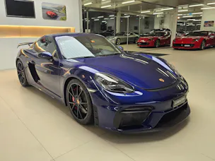 Porsche 718 Cayman GT4