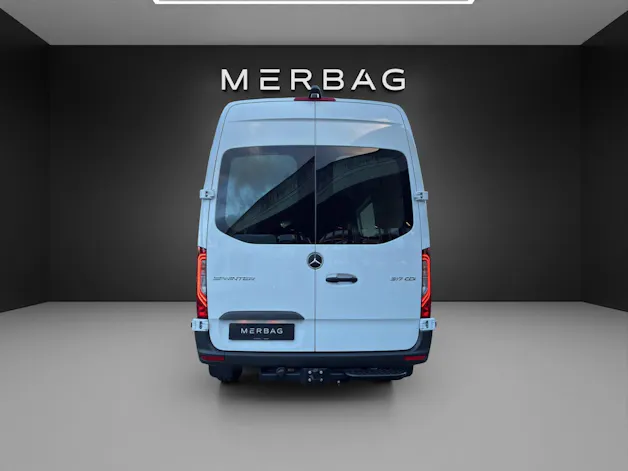 Mercedes-Benz Sprinter 317 CDI Standard 9G-TRONIC