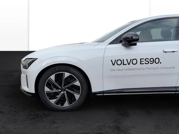 Volvo ES90 Ultra
