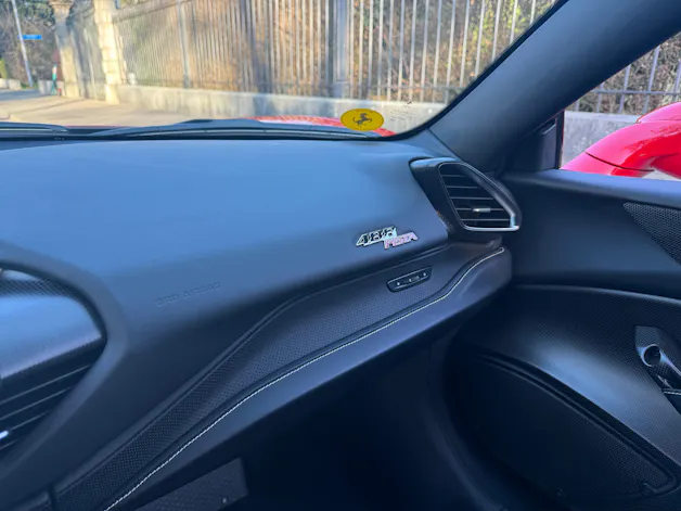 Ferrari 488 Pista 3.9 V8