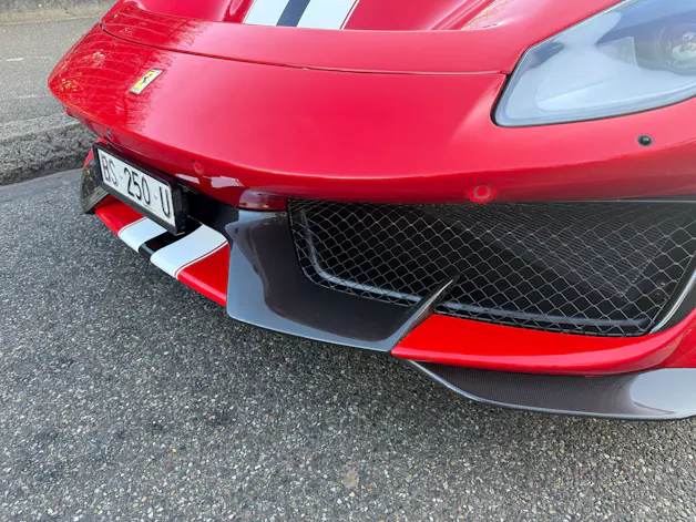 Ferrari 488 Pista 3.9 V8
