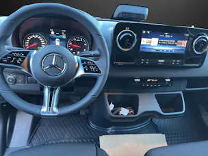 Mercedes-Benz Sprinter 319 CDI Standard 9G-TRONIC