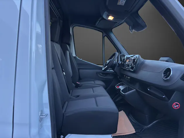 Mercedes-Benz Sprinter 319 CDI Standard 9G-TRONIC