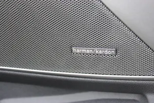 BMW M3 Competition M xDrive Touring Individual *JAVAGRÜN METALLIC*