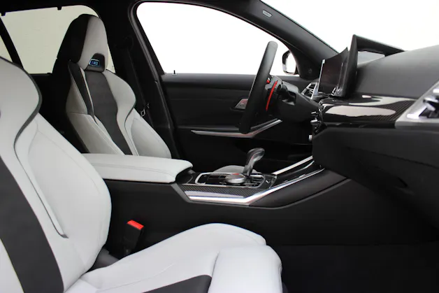 BMW M3 Competition M xDrive Touring Individual *JAVAGRÜN METALLIC*