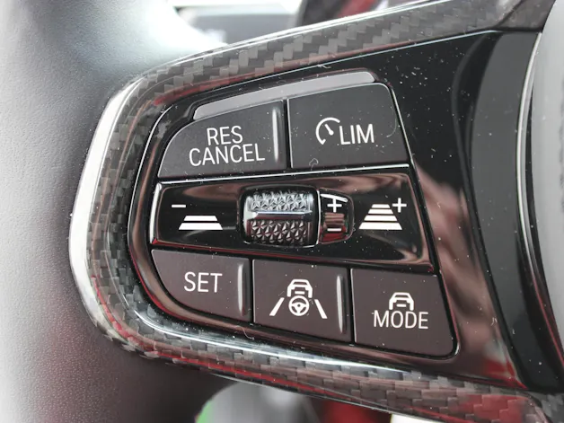 BMW M3 Competition M xDrive Touring Individual *JAVAGRÜN METALLIC*