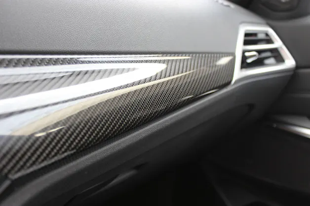 BMW M3 Competition M xDrive Touring Individual *JAVAGRÜN METALLIC*