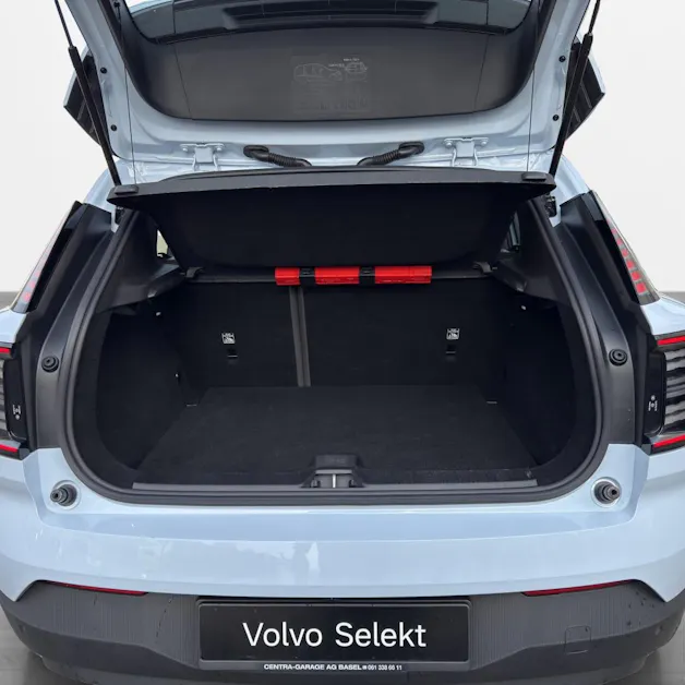 Volvo EX30 E60 69kWh Single Motor Extended Range Core