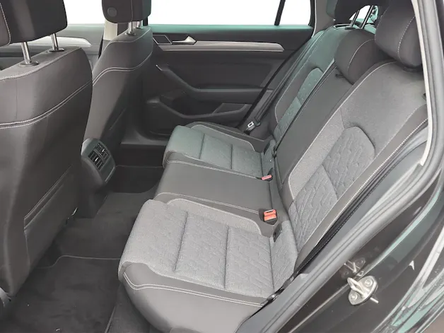 VW Passat Variant 1.5 TSI EVO Business DSG
