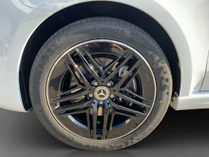 Mercedes-Benz V 300 d lang Avantgarde 4Matic 9G-Tronic