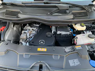 Mercedes-Benz V 300 d lang Avantgarde 4Matic 9G-Tronic