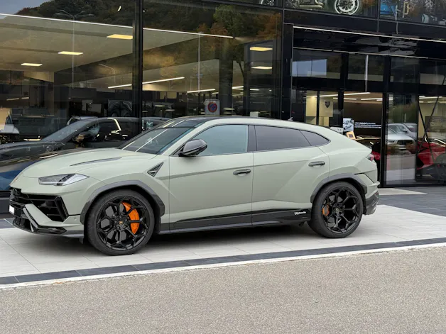 Lamborghini Urus Performante