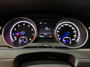 VW Golf 2.0 TSI R 4Motion