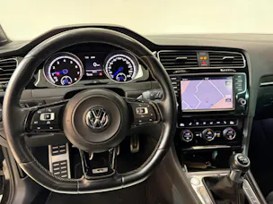 VW Golf 2.0 TSI R 4Motion