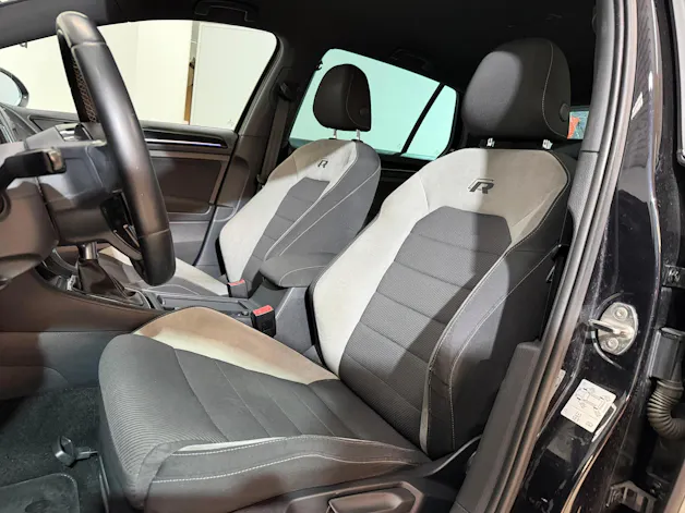 VW Golf 2.0 TSI R 4Motion