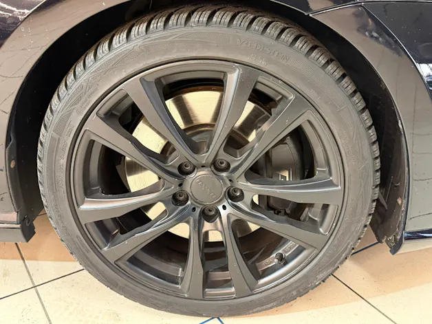 VW Golf 2.0 TSI R 4Motion