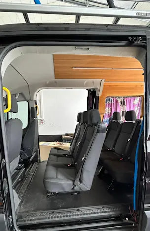 Ford Transit 8 places