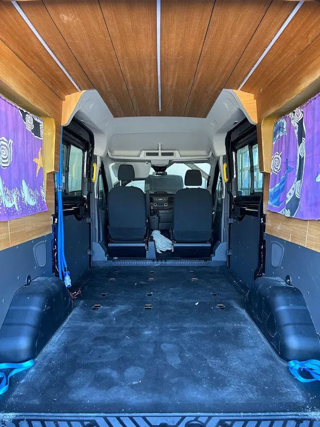 Ford Transit 8 places