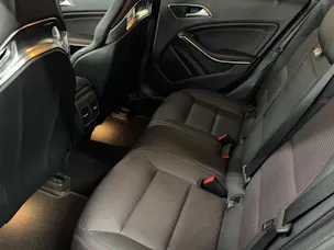 Mercedes-Benz A 45 AMG 4Matic Speedshift 7G-DCT