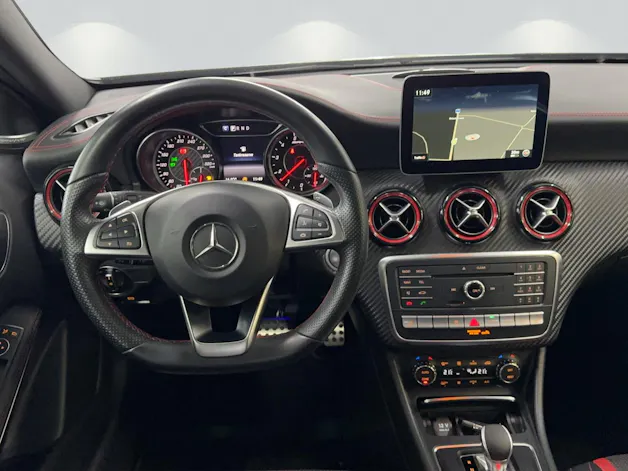 Mercedes-Benz A 45 AMG 4Matic Speedshift 7G-DCT