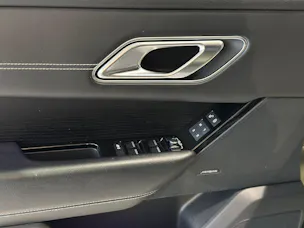 Land Rover Range Rover Velar R-Dynamic D 300 Automatic