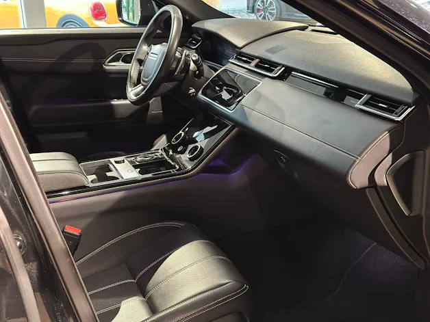 Land Rover Range Rover Velar R-Dynamic D 300 Automatic